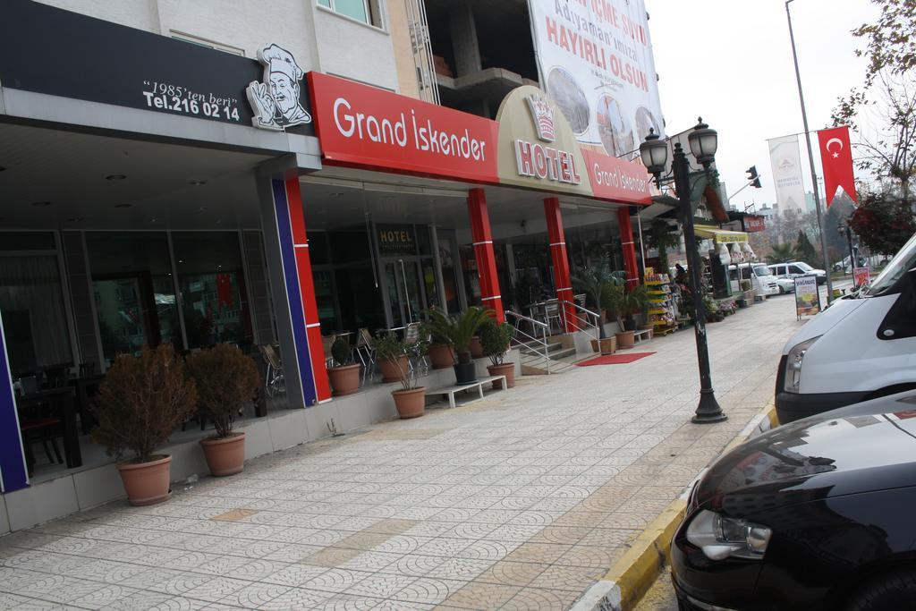 Hotel Grand Iskender Adıyaman Exterior foto